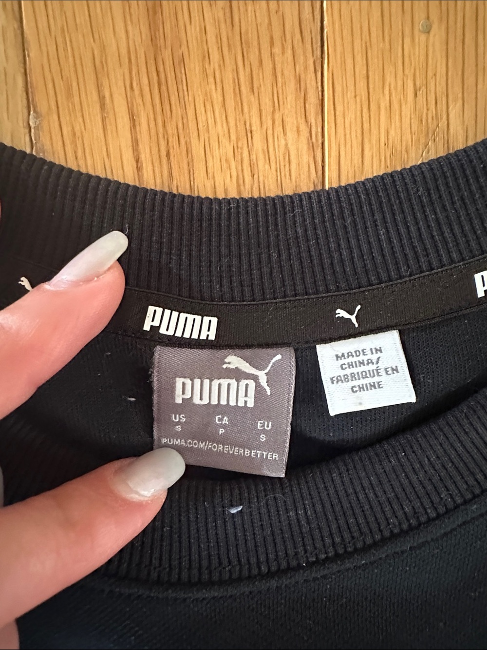 Puma Black Crewneck Sweatshirt with White Logo - Picture 4 of 7